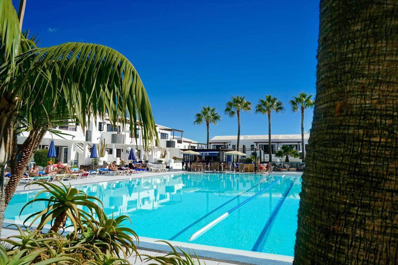 Plaza Azul Aparthotel Puerto del Carmen  Exteriör bild